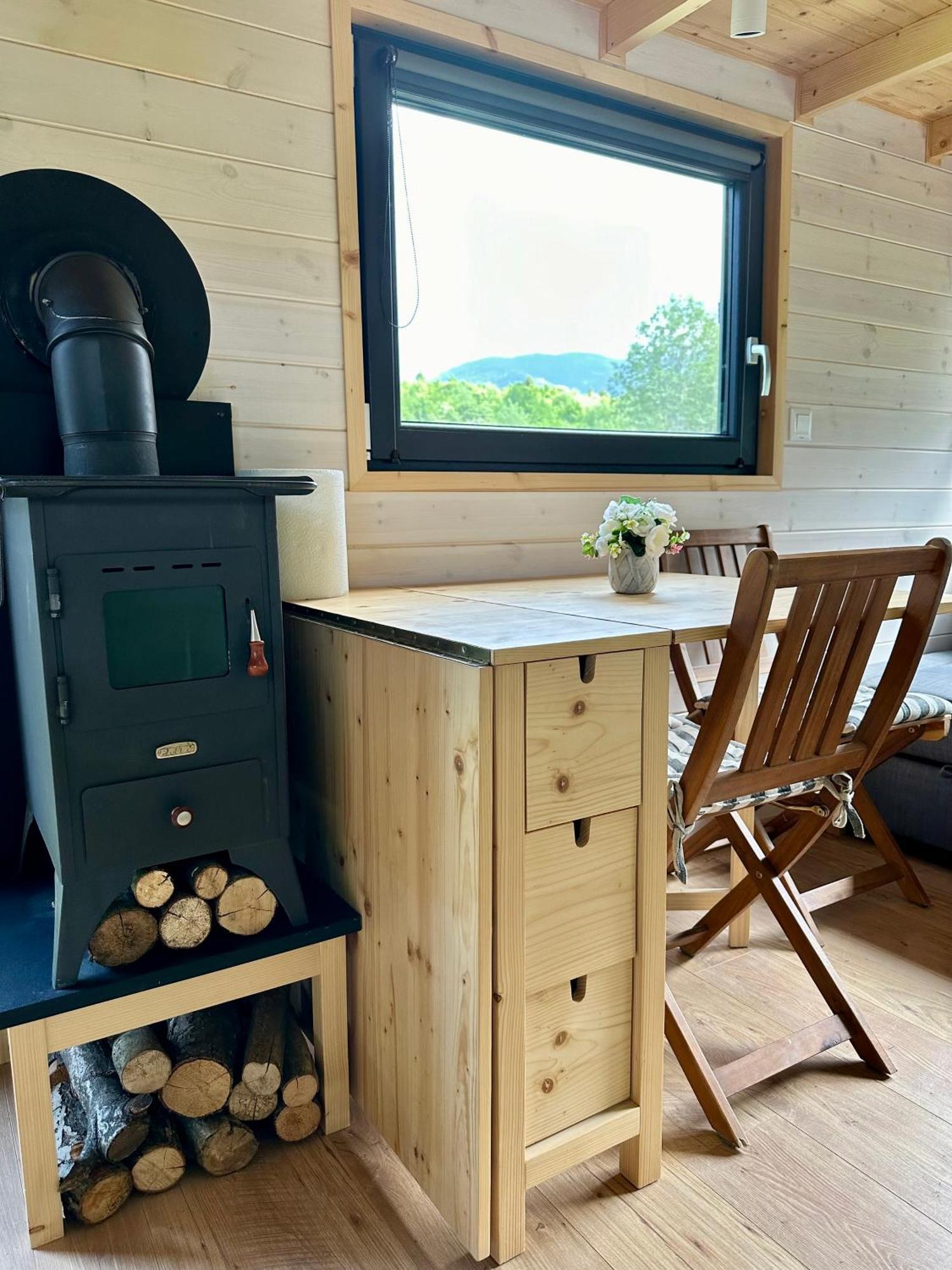 Tiny Home Dejani Екстер'єр фото