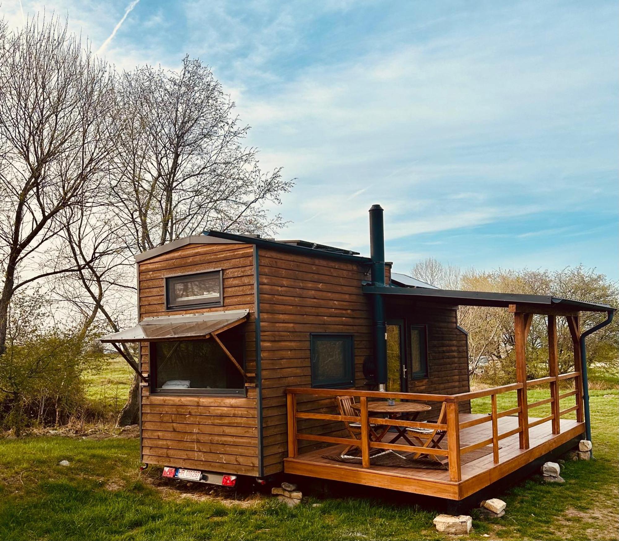 Tiny Home Dejani Екстер'єр фото
